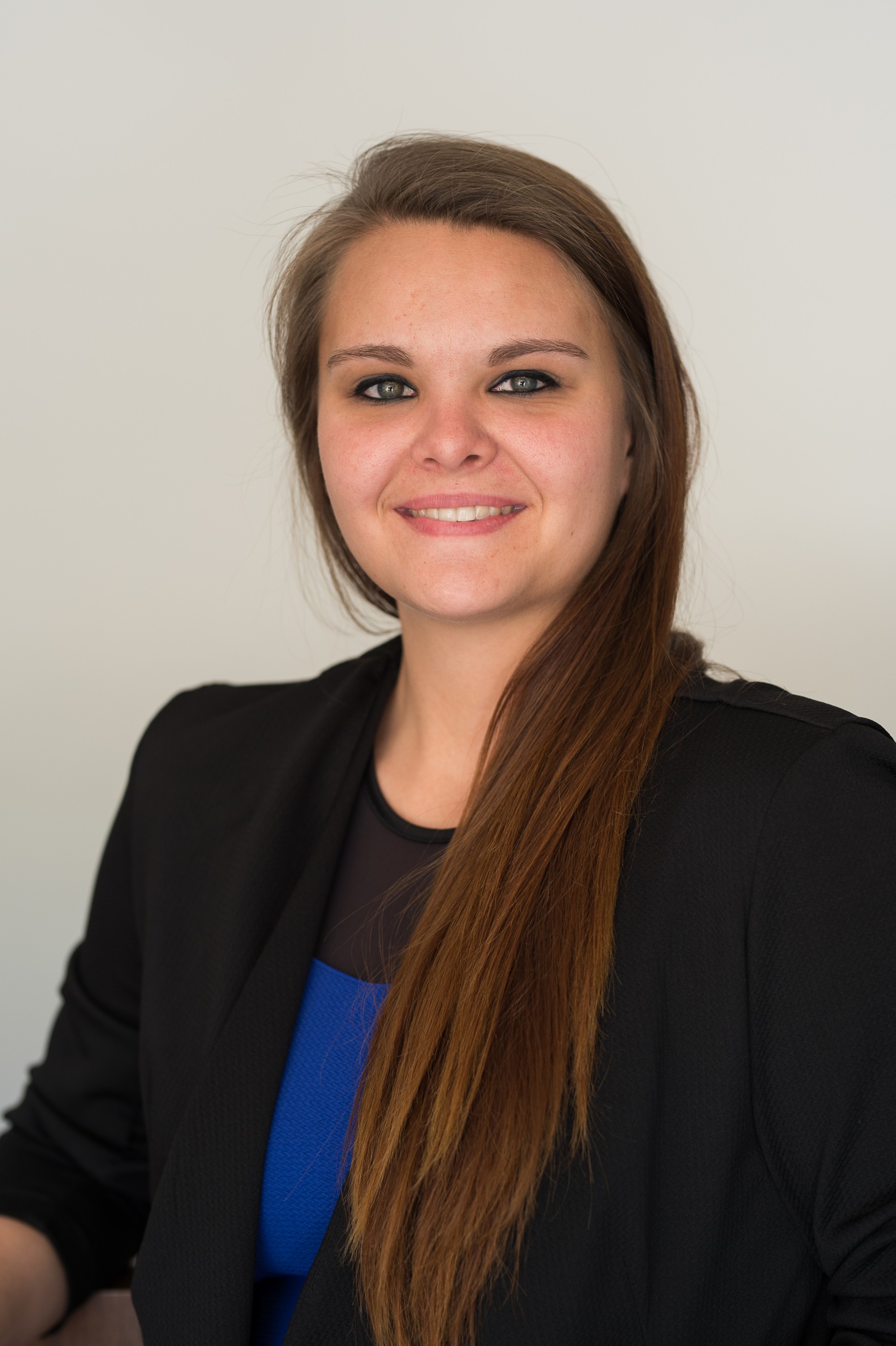 Lauren Du Preez, Chartered Accountant